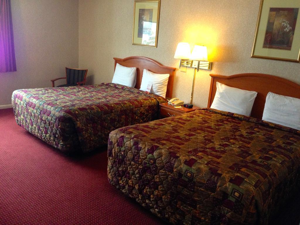 Red Roof Inn Plus+ Poughkeepsie Bilik gambar